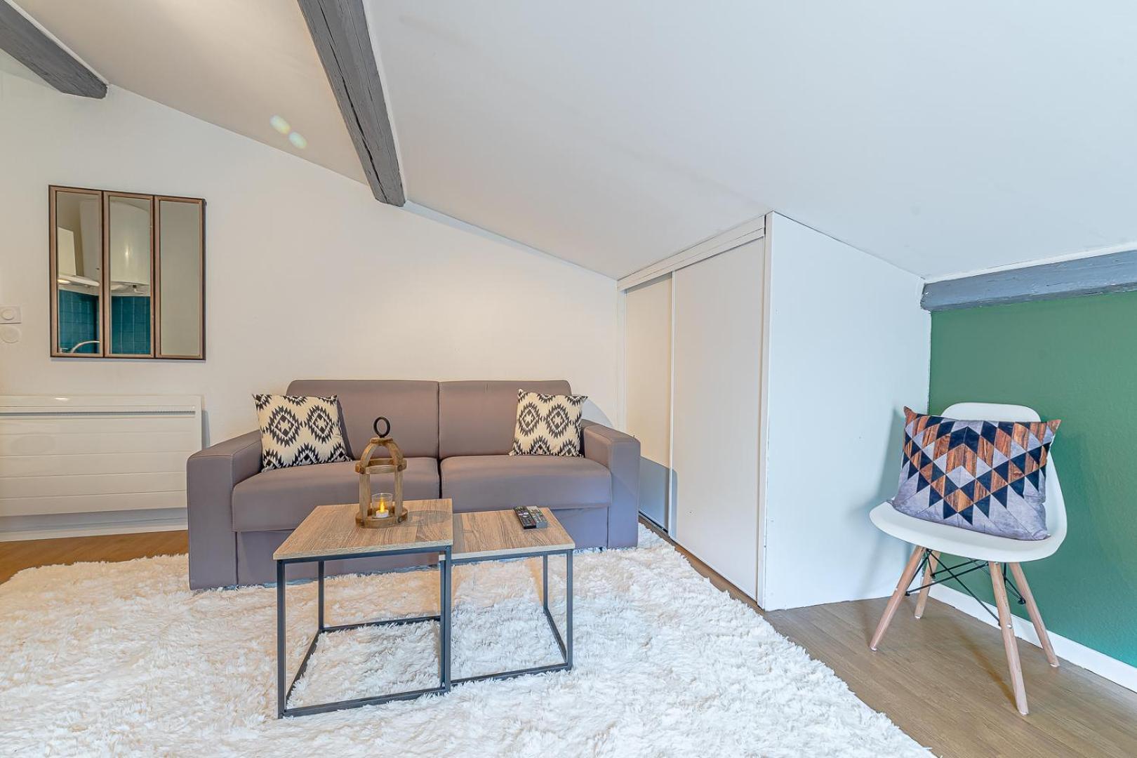 Studio & Appts - 1 A 4 Lits, 1 To 4 Beds - 1 A 7 Pers, 1 To 7 Pax - Confort, Flexibilite Hayange Екстер'єр фото