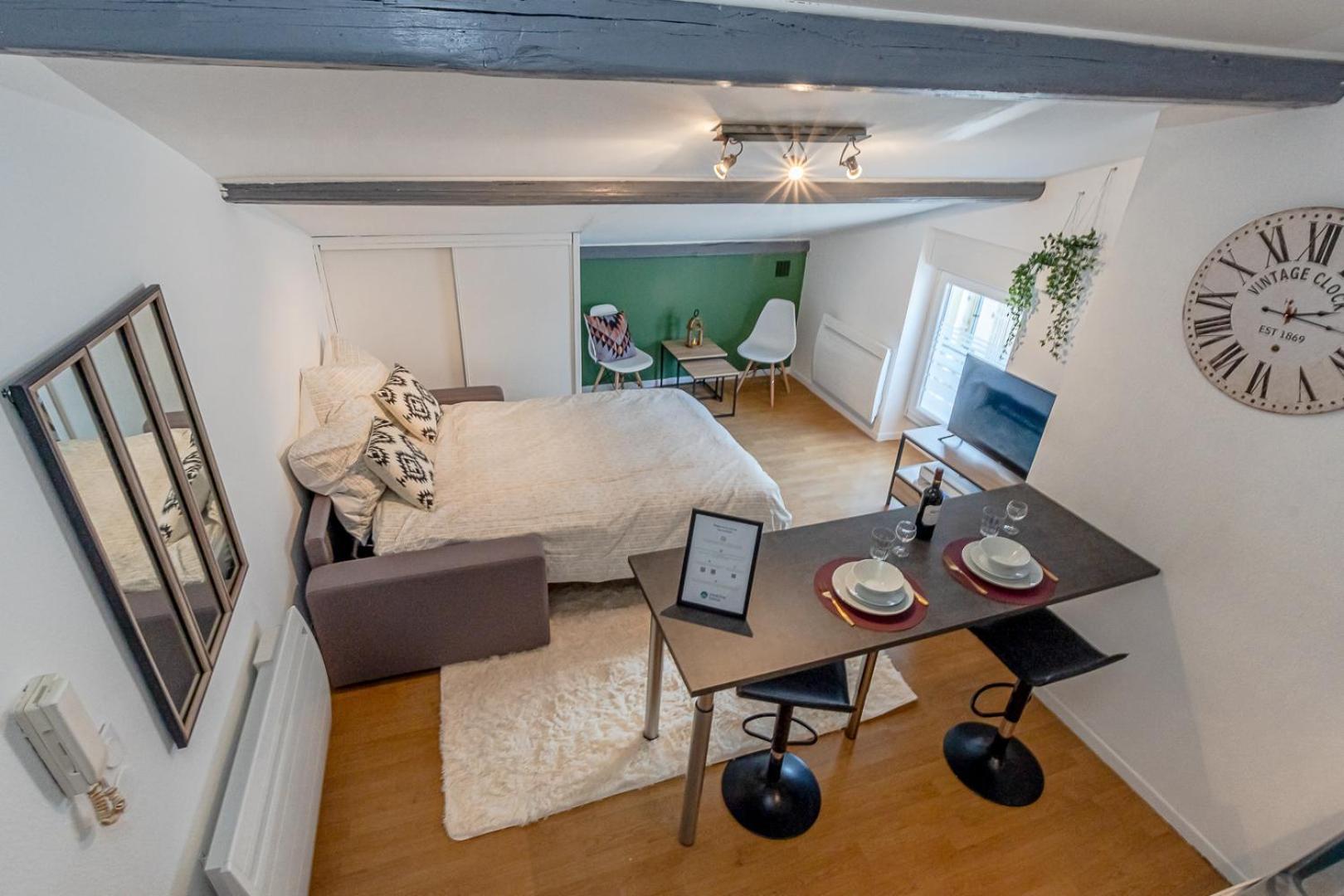 Studio & Appts - 1 A 4 Lits, 1 To 4 Beds - 1 A 7 Pers, 1 To 7 Pax - Confort, Flexibilite Hayange Екстер'єр фото
