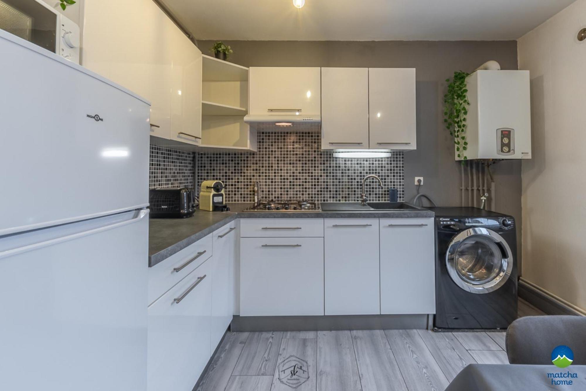 Studio & Appts - 1 A 4 Lits, 1 To 4 Beds - 1 A 7 Pers, 1 To 7 Pax - Confort, Flexibilite Hayange Екстер'єр фото