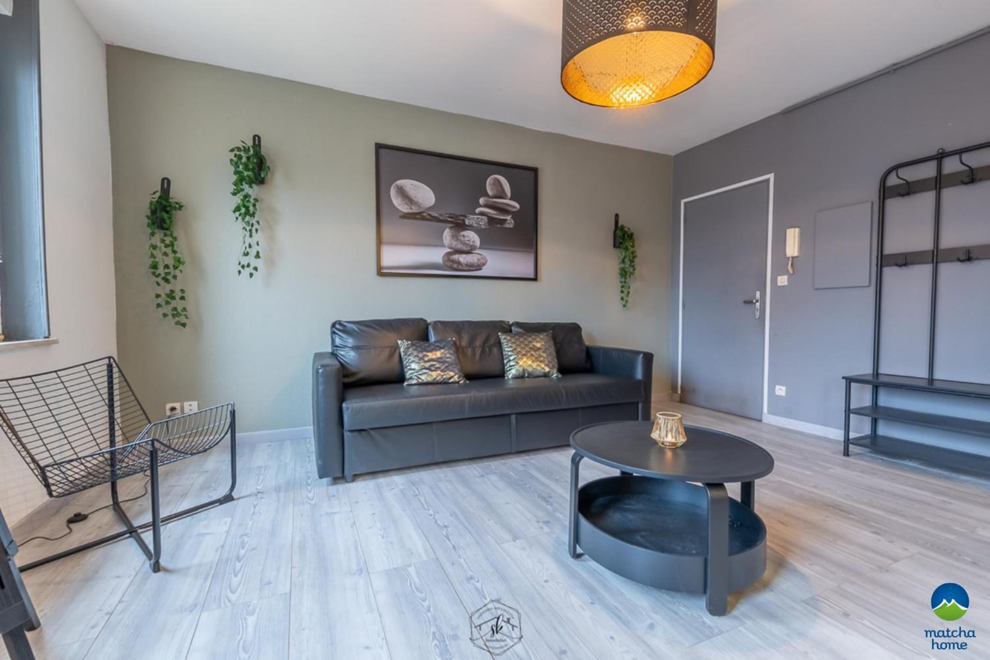 Studio & Appts - 1 A 4 Lits, 1 To 4 Beds - 1 A 7 Pers, 1 To 7 Pax - Confort, Flexibilite Hayange Екстер'єр фото
