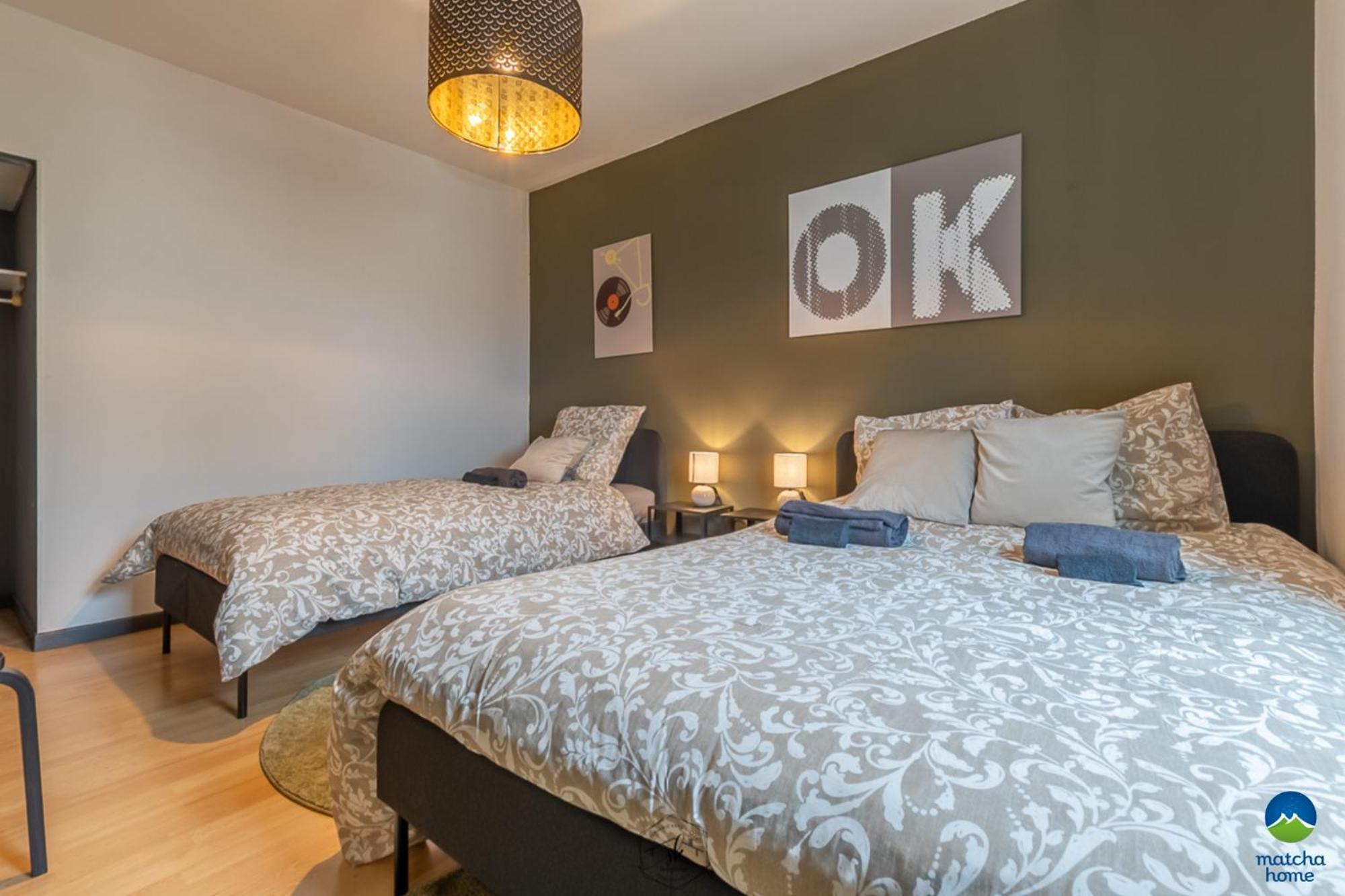 Studio & Appts - 1 A 4 Lits, 1 To 4 Beds - 1 A 7 Pers, 1 To 7 Pax - Confort, Flexibilite Hayange Екстер'єр фото